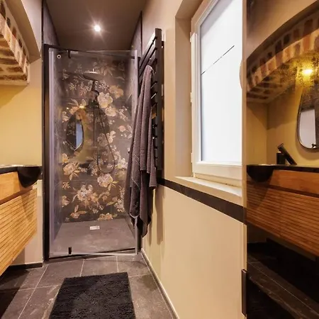 La Du 21 - Jacuzzi - Sauna - Centre Apartamento Bourg-en-Bresse